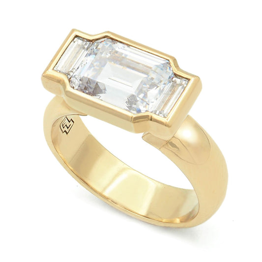 Mahan Ring • White Diamond • Yellow Gold